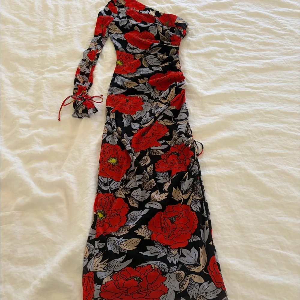 Diane Von Furstenberg Red Floral One-Shoulder Dress - Picture 4 of 4